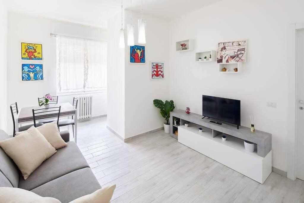 Sunny San Siro Stadio Apartment Милан Экстерьер фото